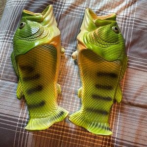 Novelty shoes. Slide on. Bass fish size mens 10